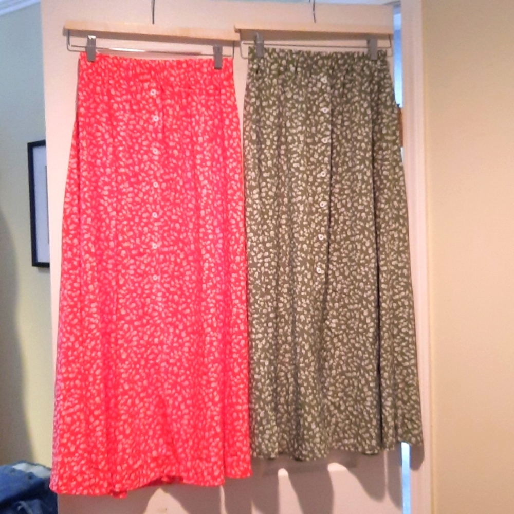 Skirts x 2 red floral and green floral